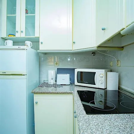 020 Lovely - Alicante Apartment *