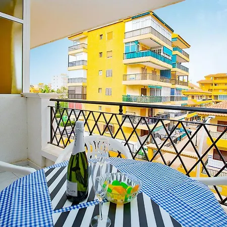 020 Lovely - Alicante *