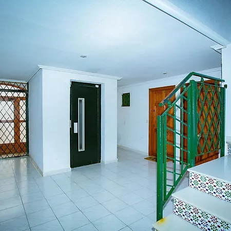 020 Lovely - Alicante Apartment *