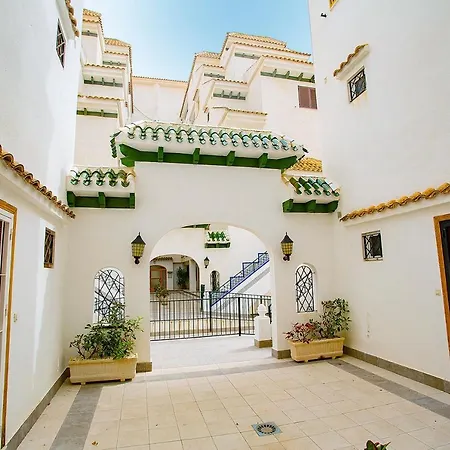 020 Lovely - Alicante